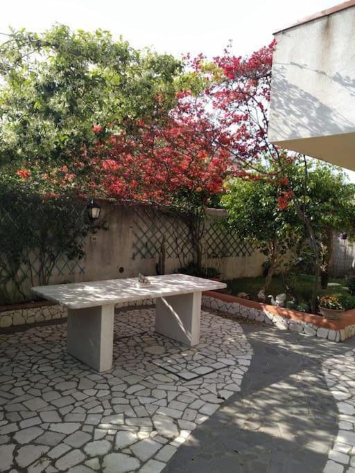 Gollai House Apartman Orosei Kültér fotó