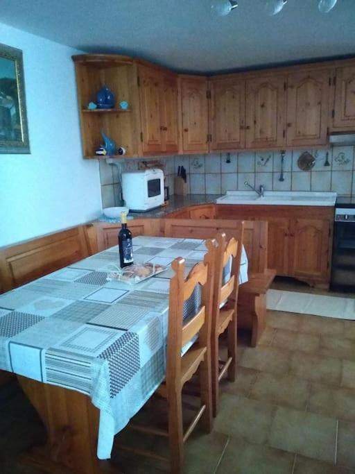 Gollai House Apartman Orosei Kültér fotó
